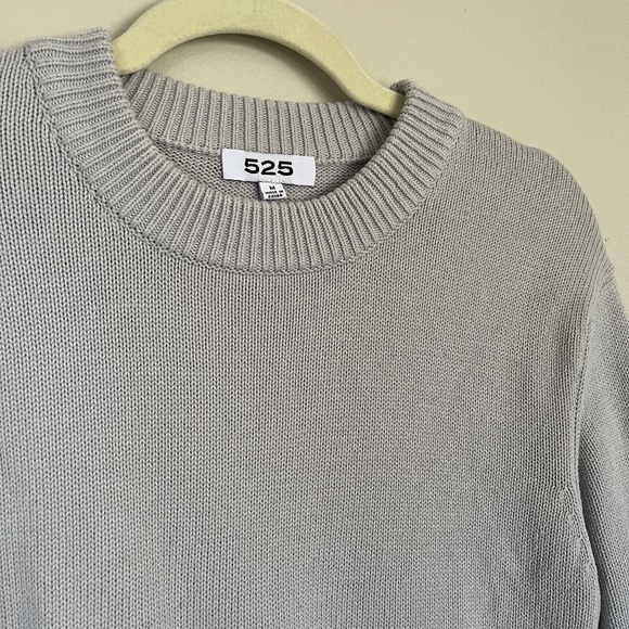 525 AMERICA Cropped Grey Knitted Sweater with Sleeve Detail Size M - Picture 2 of 5